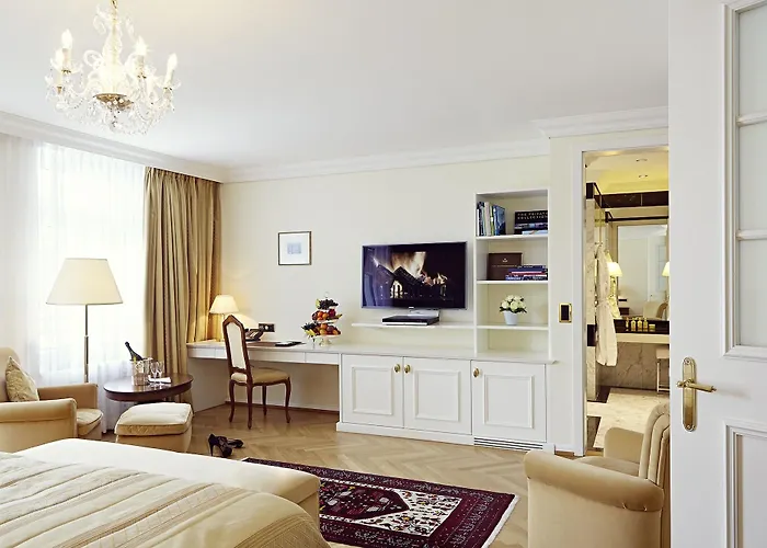 Hotel Badrutt's Palace 5*