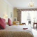 ホテル Badrutt's Palace サンモリッツ