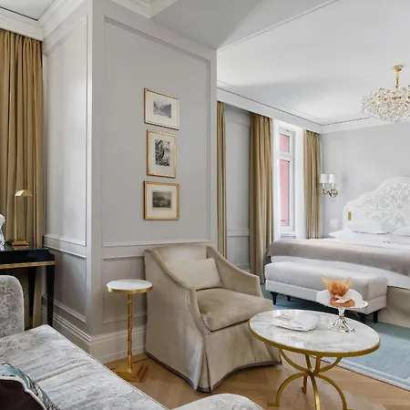 Badrutt's Palace 호텔 5*